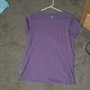 Gap tee